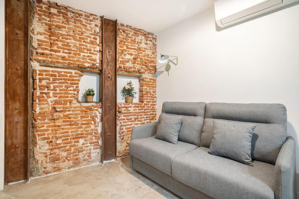 Nice Flat In Lavapies At Street Level S23A Madrid Eksteriør billede